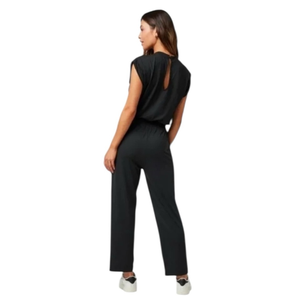 Vuori Short Sleeve Lux Crew Jumpsuit Size M Black Athletic Sporty Athleisure - Picture 2 of 11